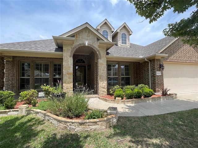 Building Photo - 9527 Side Saddle Trail