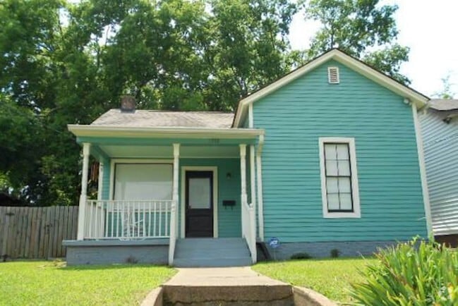 Building Photo - 1703 4th Ave N