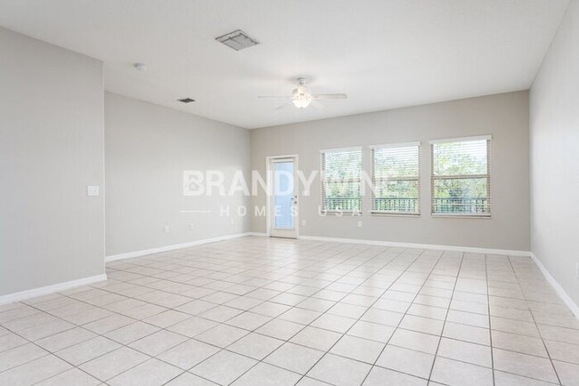 Building Photo - 8648 Castillian Way