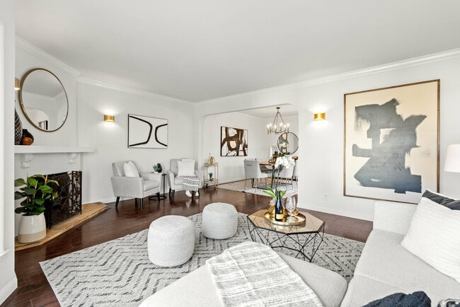 Foto del edificio - 724 Teresita Blvd