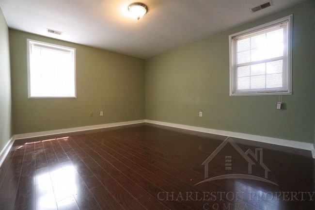 Building Photo - Charming 3/1 home located in Wagener Terrace