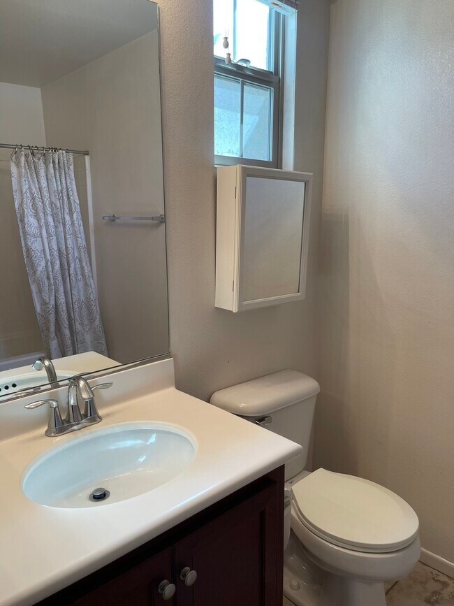 Attached bathroom - 12447 Canal Dr