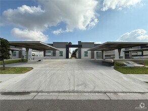 Building Photo - 212 Lauryn Dr
