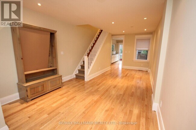 Photo du bâtiment - 31 Hiawatha Rd