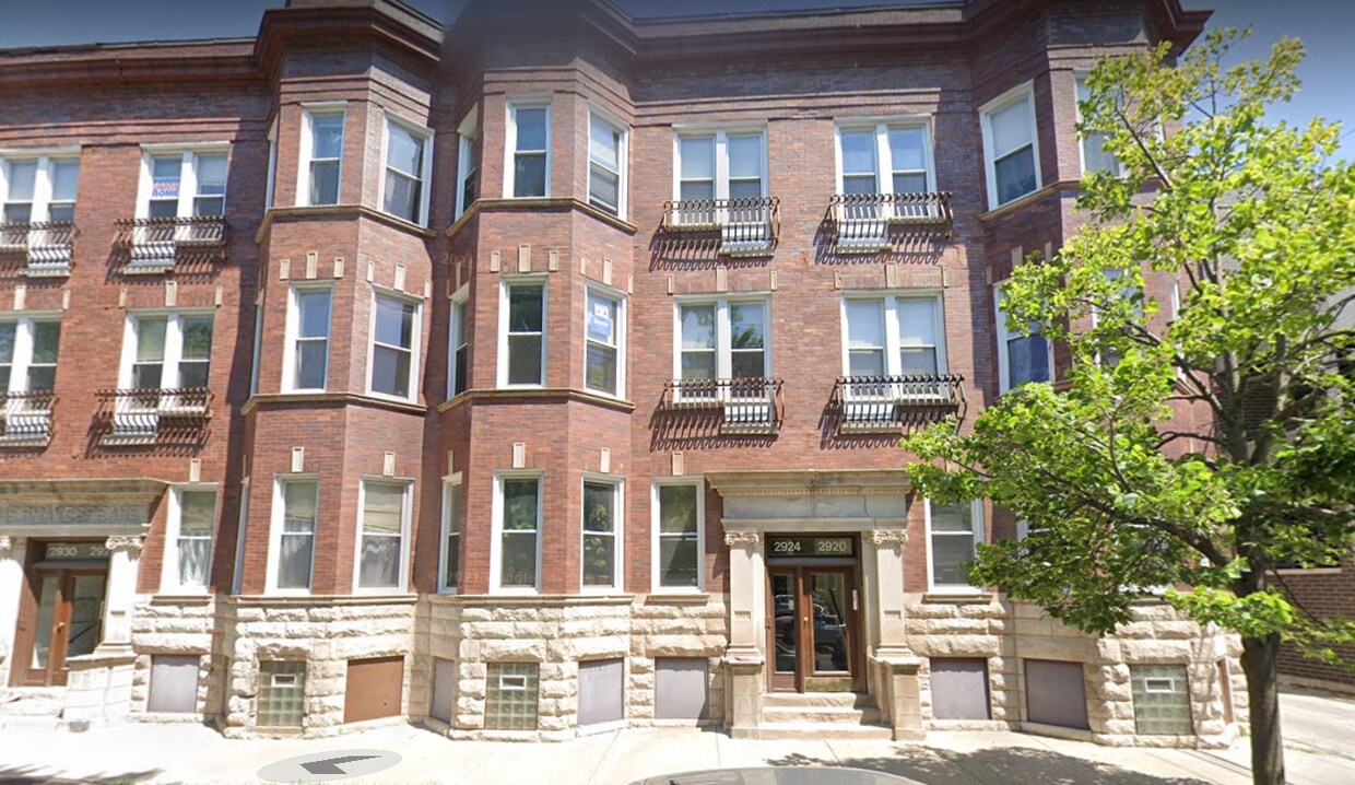 Primary Photo - 2924 W Shakespeare Ave