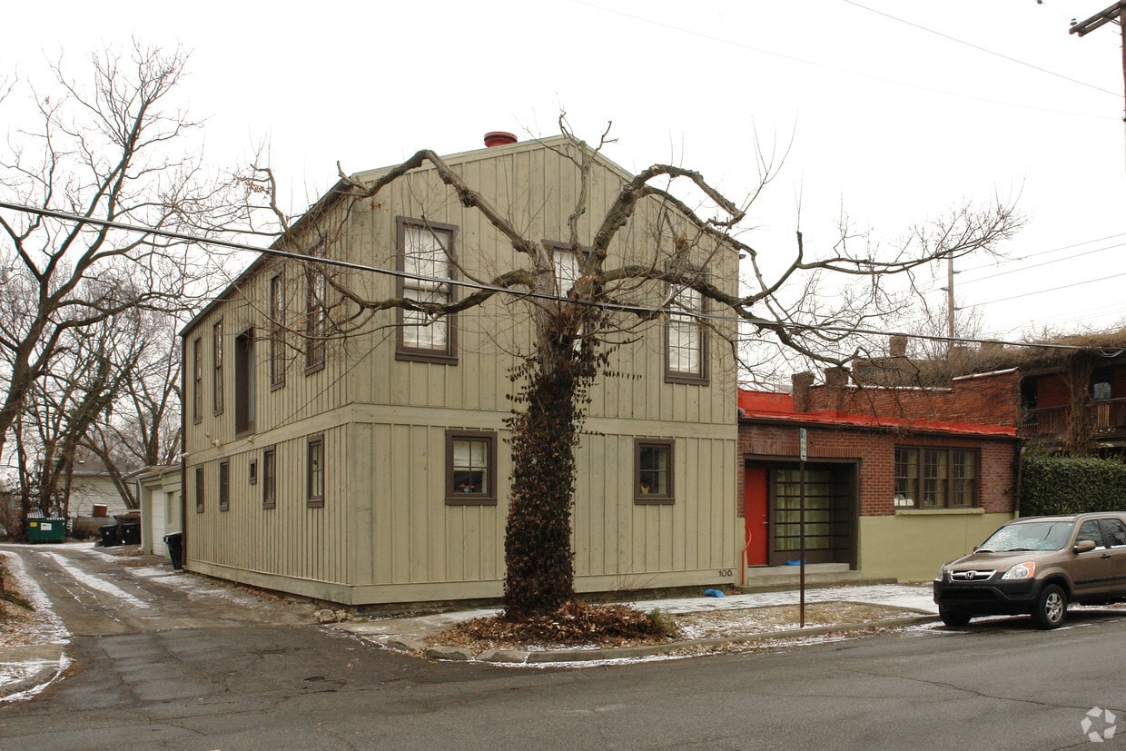 Primary Photo - 106 S Hite Ave