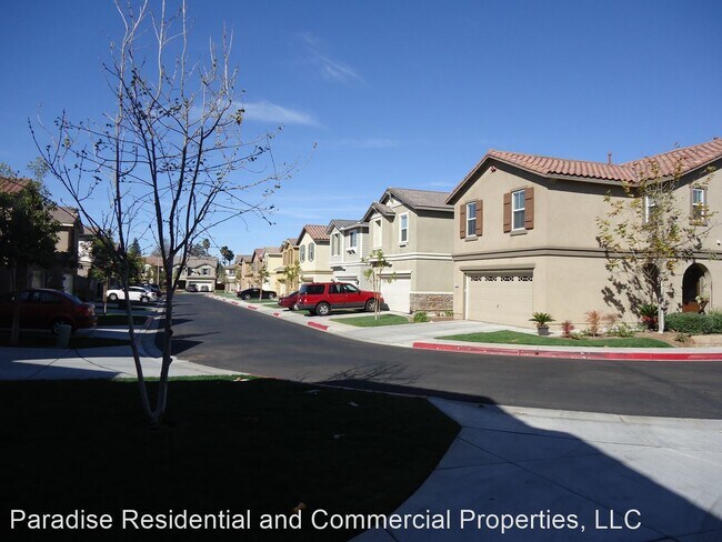 Building Photo - 4 br, 2.5 bath House - 1401 Caracara Circle
