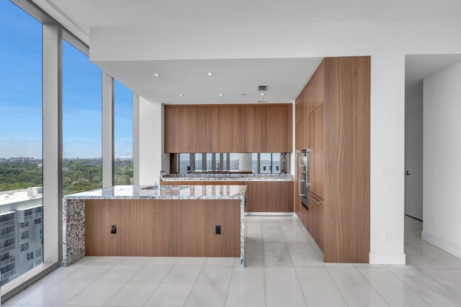 Foto del edificio - 175 SE 25th Rd