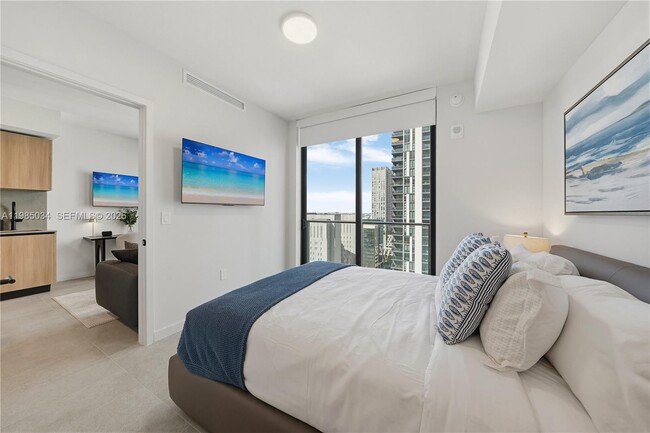 Foto del edificio - 121 NE 5th St