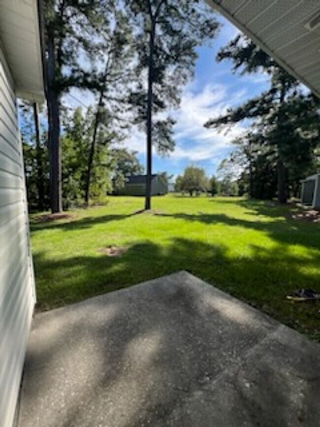 Foto del edificio - 6463 Rockford Dr