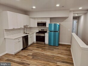 Building Photo - 1747 W Passyunk Ave