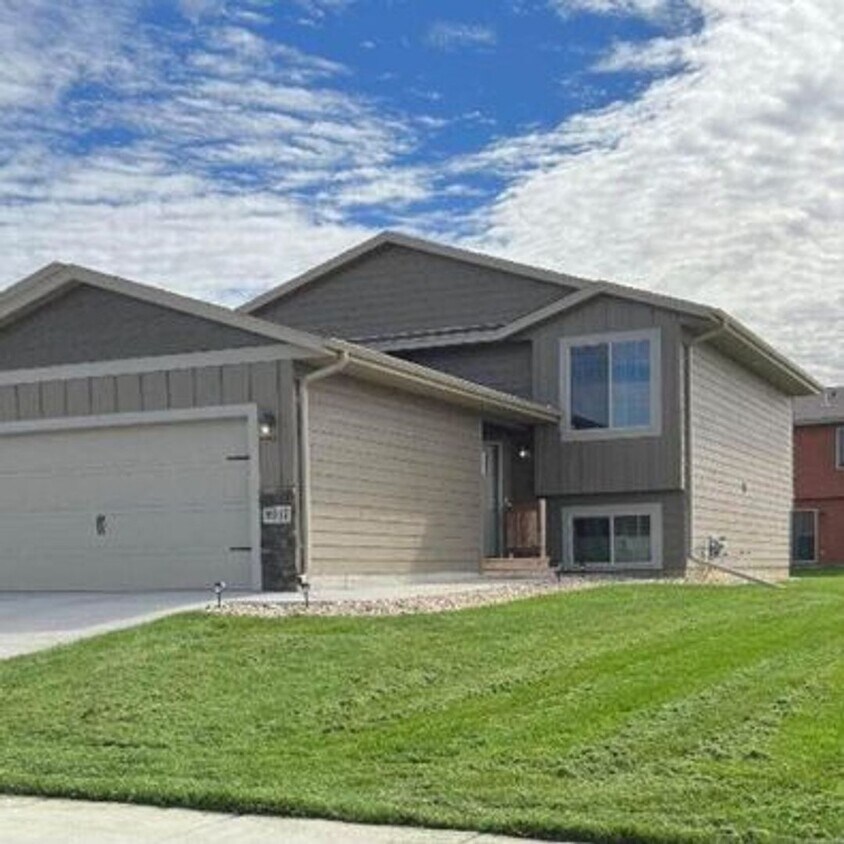 Primary Photo - 9715 W Liam St. Sioux Falls, SD