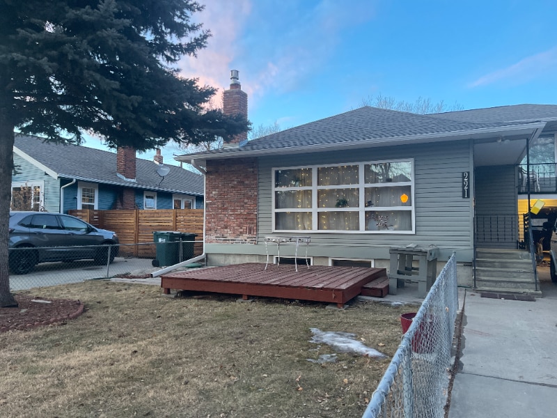 Primary Photo - 221 Avenue D