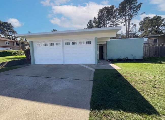 Foto del edificio - 2361 Oakmont Dr