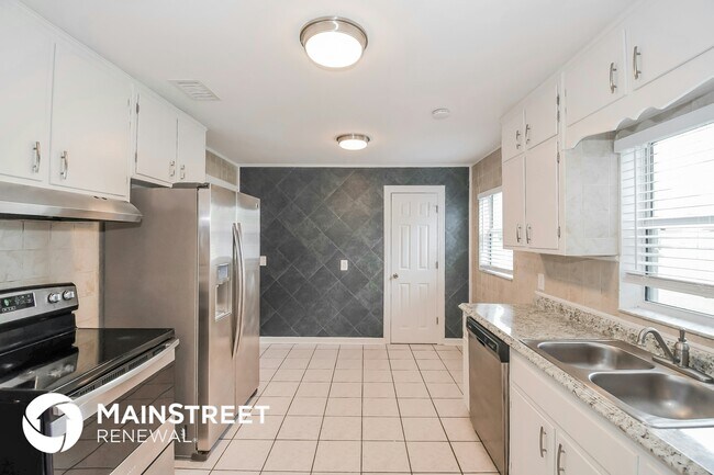 Foto del edificio - 6239 Bennett Rd