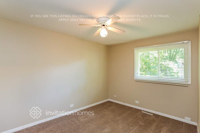 Foto del edificio - 1563 S Tyler Rd