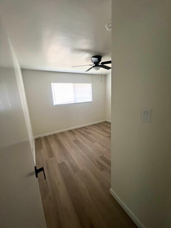 Foto del edificio - 3410 Terrace Wy