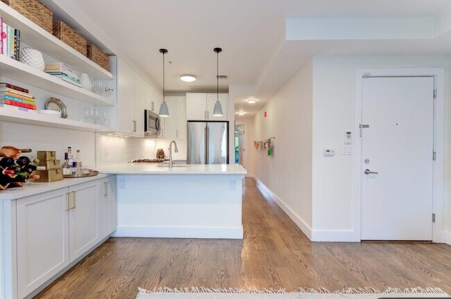 Foto del edificio - 117 Willow Ave