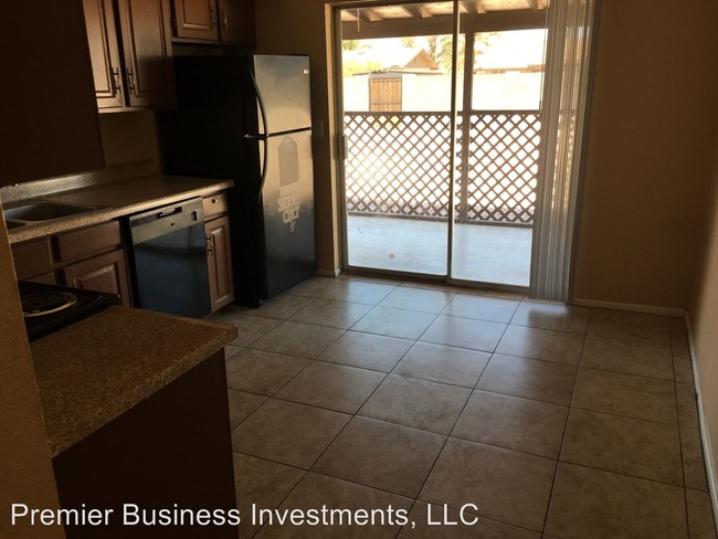 Building Photo - 3 br, 1 bath House - 2048 W Butler Drive