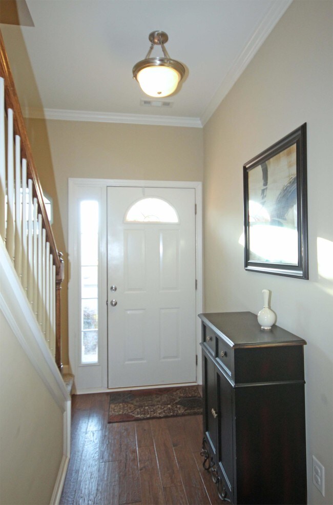 Building Photo - 185 Shady Grove Dr