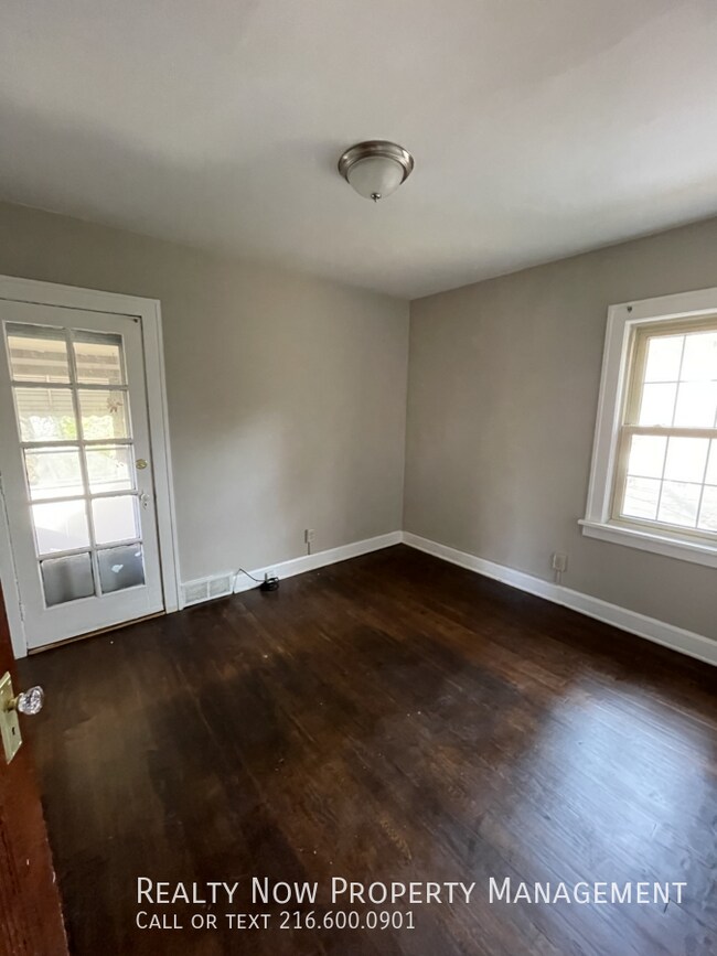 Foto del edificio - 3614 Lynnfield Rd