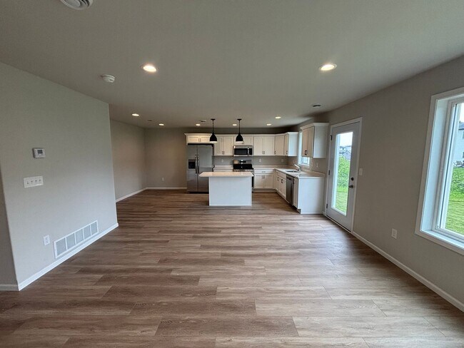 Building Photo - Modern Living Meets Comfort – Brand New 3 ...