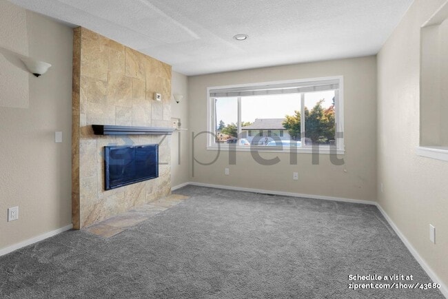 Building Photo - 14715 57th Ave S