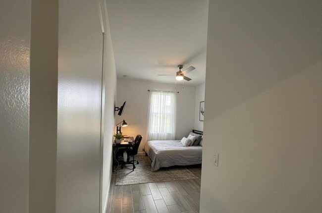 Foto del edificio - 1353 Haywagon Tr.