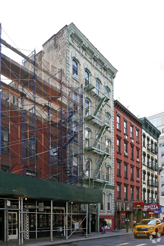 Foto del edificio - 21 Cleveland Pl