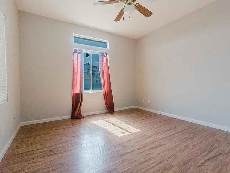 Foto principal - 4255 E Morada Ln