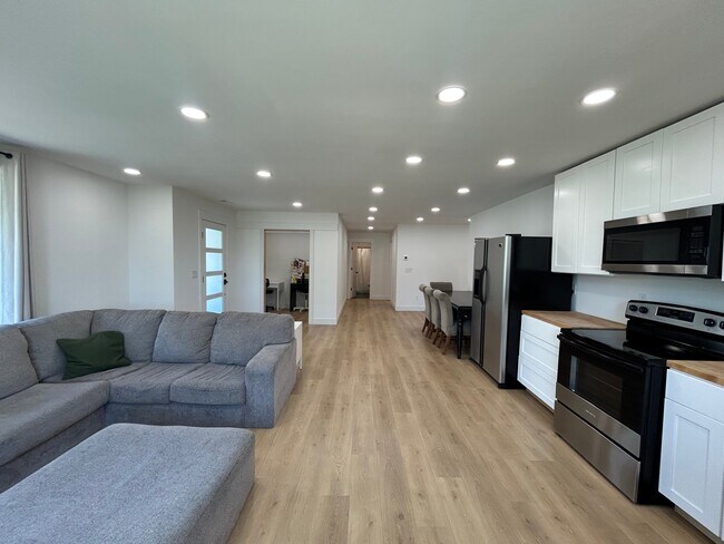 Foto del edificio - 2317 Timpview Dr