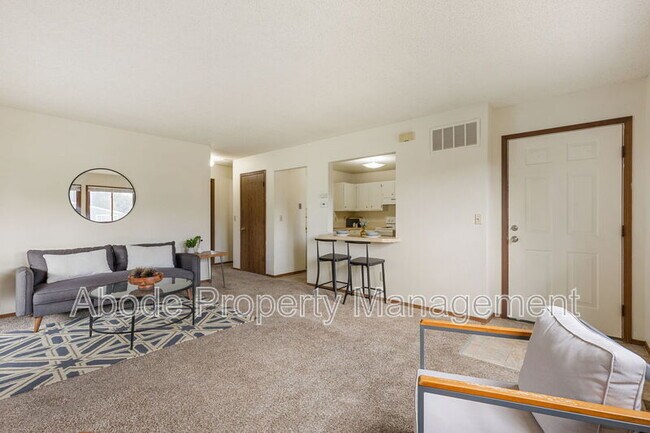 Foto del edificio - 1418 Emery Ct