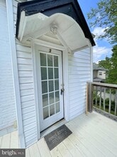 Building Photo - 724 Virginia Ave