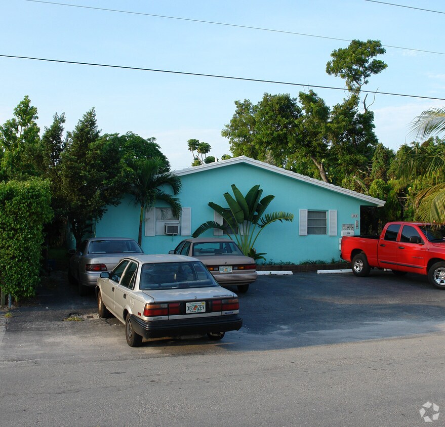 Foto del edificio - 308 SW 15th St