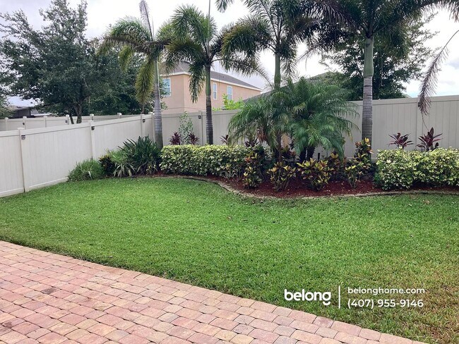 Building Photo - 2251 Napone Ln