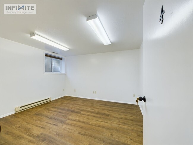 Building Photo - 161 W Madison Ave