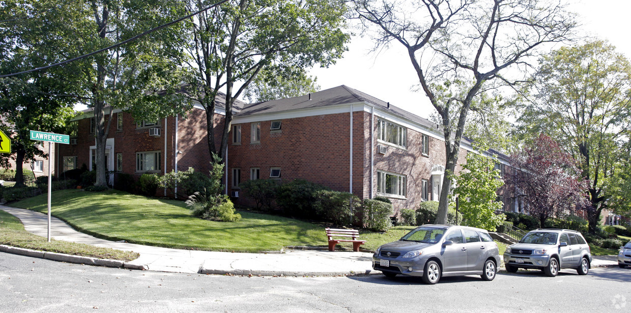 Primary Photo - Edgebrook Cooperative, Inc