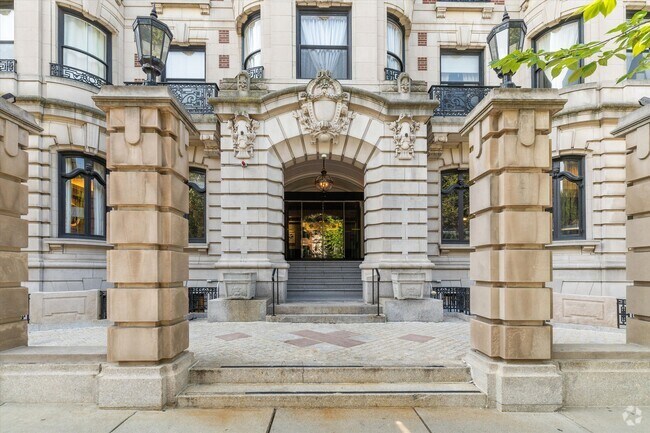 Building Photo - 390 Commonwealth Ave