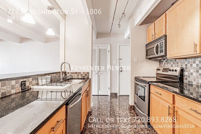 Foto del edificio - Stunning 2 Bed 2 Bath 10th Floor Condo!
