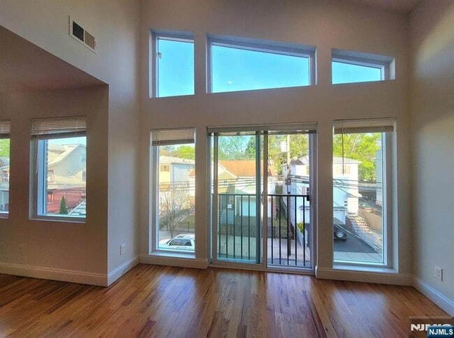 Photo - 129 Brookdale Ave Apartment