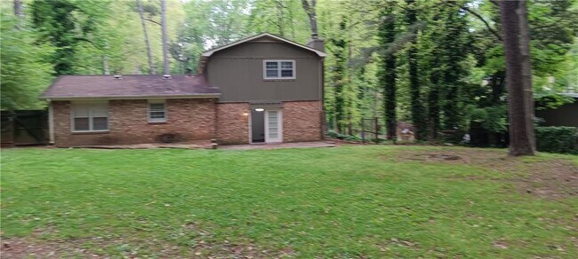 Foto del edificio - 4896 Rock Haven Dr SW