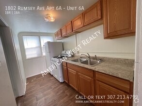 Building Photo - 1802 Rumsey Ave