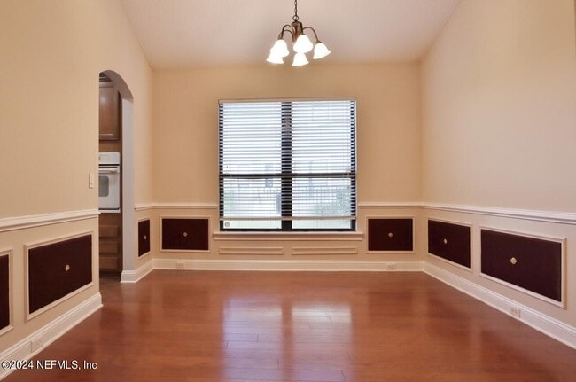 Building Photo - 13124 Highland Glen Way E