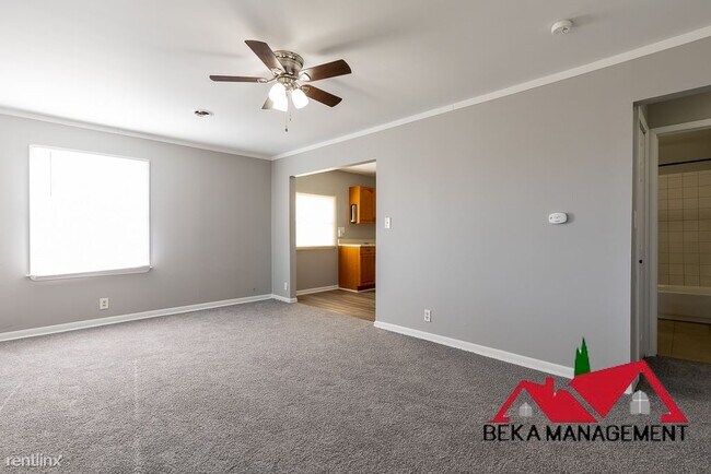Building Photo - 3 br, 2 bath House - 1757 Enterprise Dr