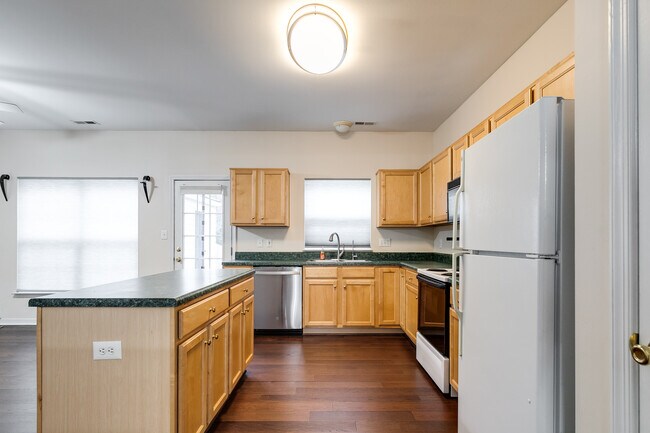 Building Photo - 11413 Friars Walk Ct