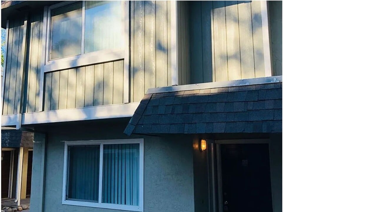 Primary Photo - Charming 3BR Condo in Vacaville