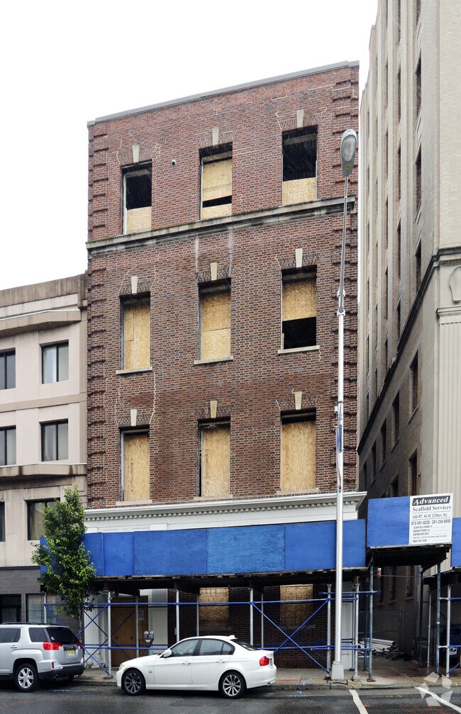 214 Main St, Hackensack, NJ 07601 Apartments Hackensack, NJ