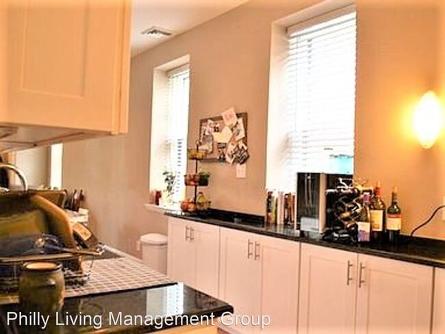 Building Photo - 4 br, 2.5 bath House - 300 Lombard Street