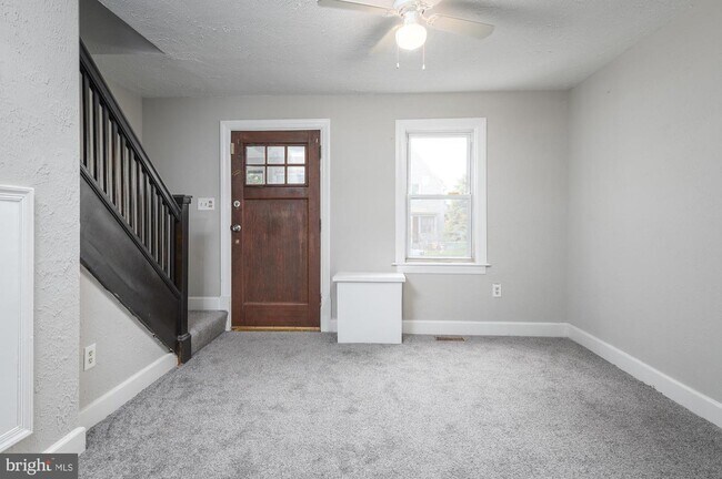 Building Photo - 6529 St Helena Ave