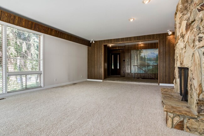 Building Photo - 5005 S Wander Ln